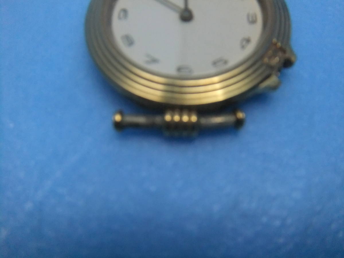 J745　クリスチャンディオール　腕時計　plaque or G20M 46.15.02　レディース_画像4