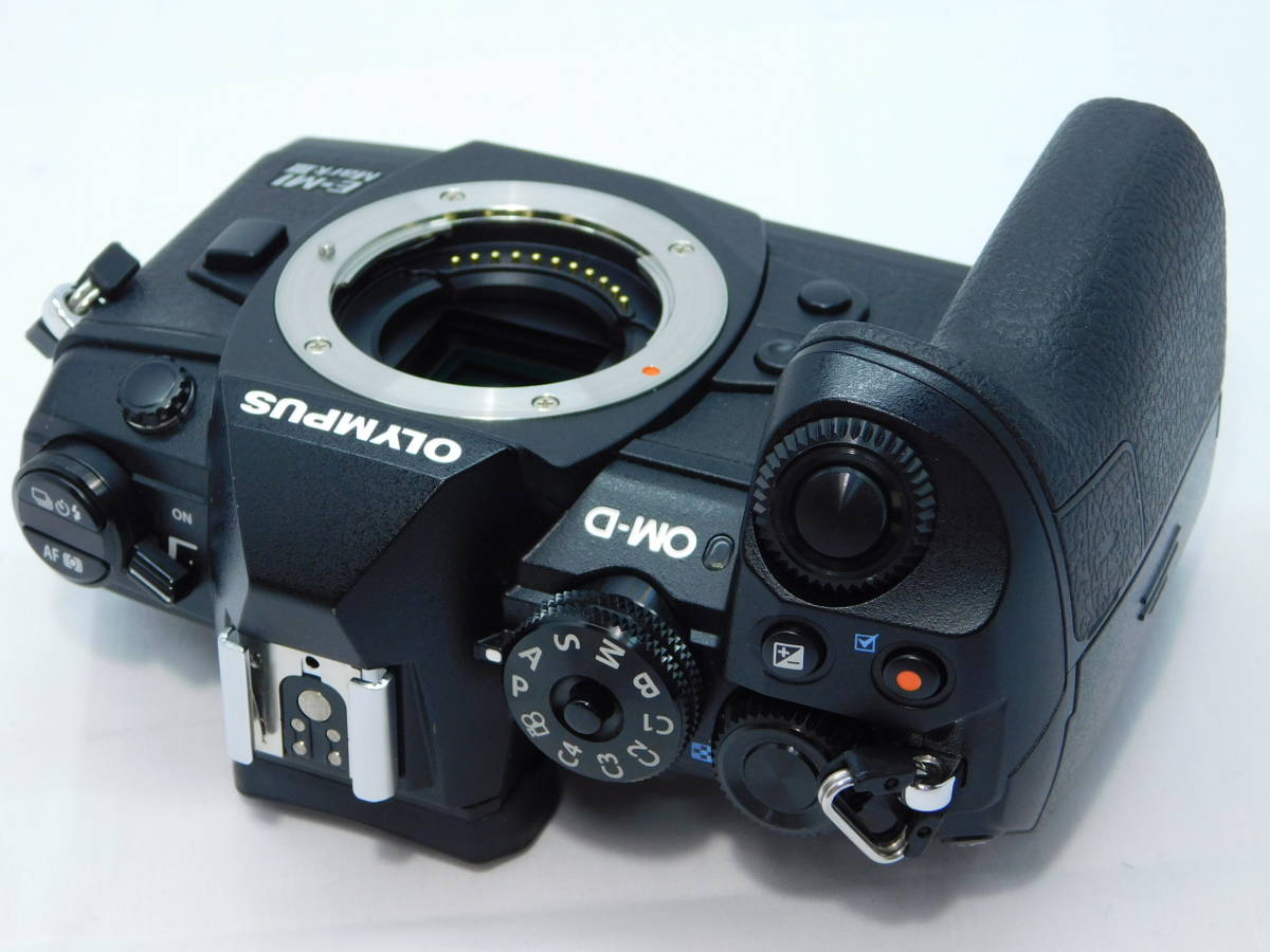 今季一番 OM-D オリンパス OLYMPUS □極上品□ E-M1 #7291 6,239回