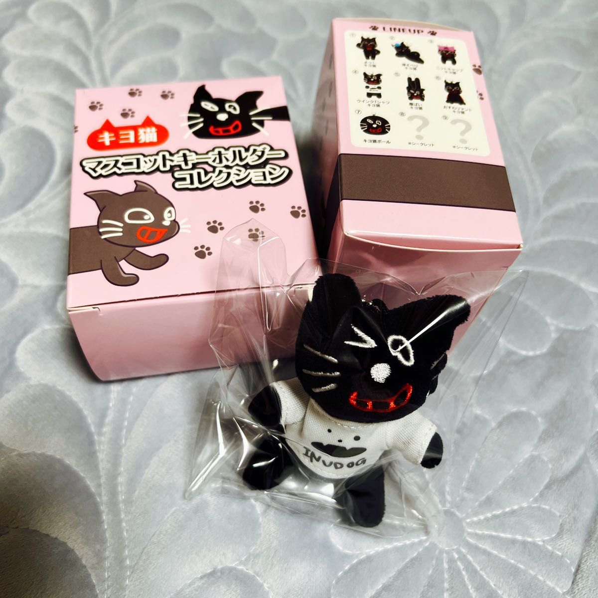キヨ猫 マスコットキーホルダーコレクション ④ウインクTシャツ キヨ猫 マスコットキーホルダーコレクション ④ウインクTシャツ