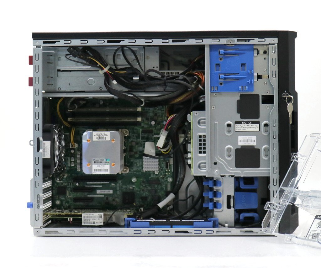 hp ProLiant ML30 Gen9 Xeon E3-1240 v5 3.5GHz 8GB 2TBx2 pcs (NAS for SATA3.5 -inch /RAID1 composition ) DVD+-RW AC*2 SmartArray P440 small defect 