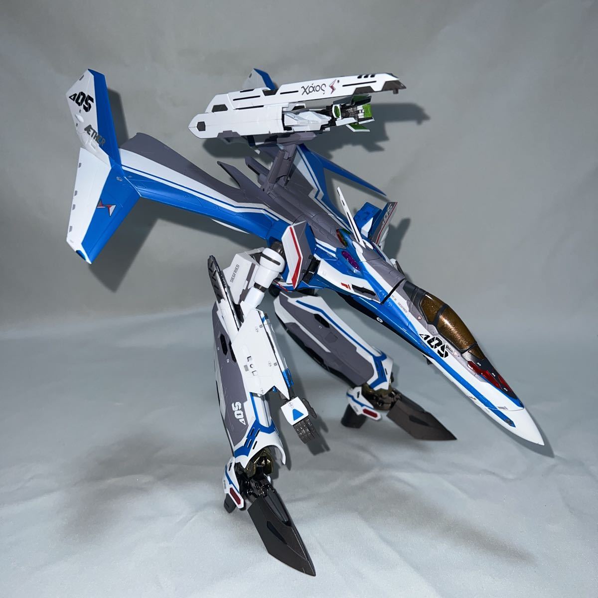 【中古開封品】DX超合金 VF-31J ジークフリード（ハヤテ・インメルマン機） マクロスΔ（デルタ）【国内正規品】_画像6