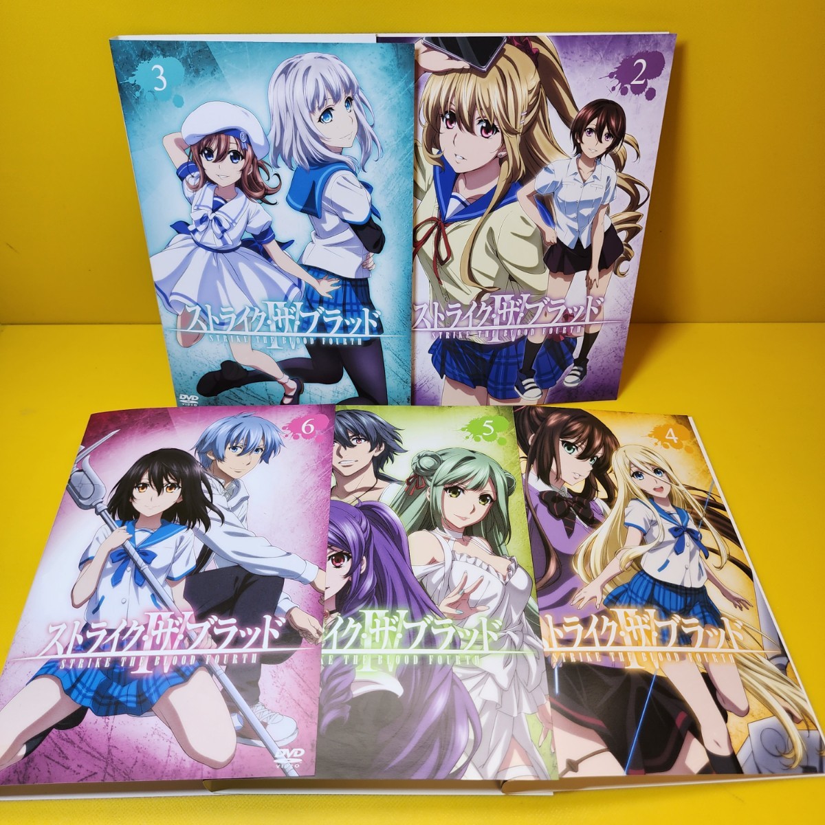 新品ケース交換済み 「ストライク・ザ・ブラッド IV + Ⅴ」DVD全8巻