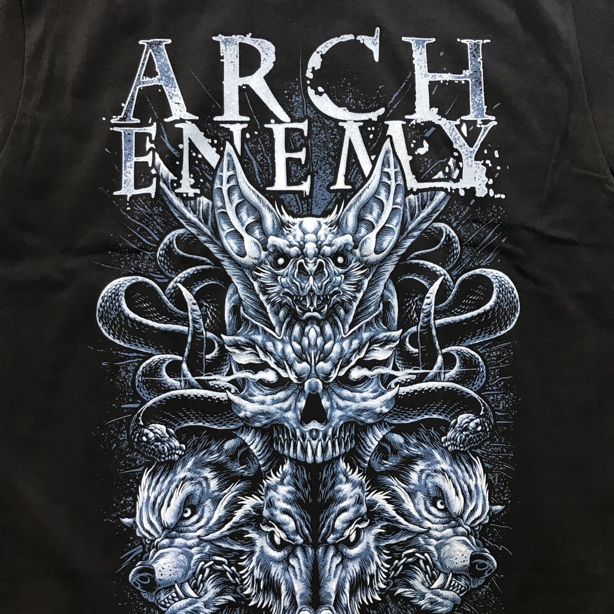 バンドTシャツ　アーチ エネミー (Arch Enemy）w1新品 M_画像2