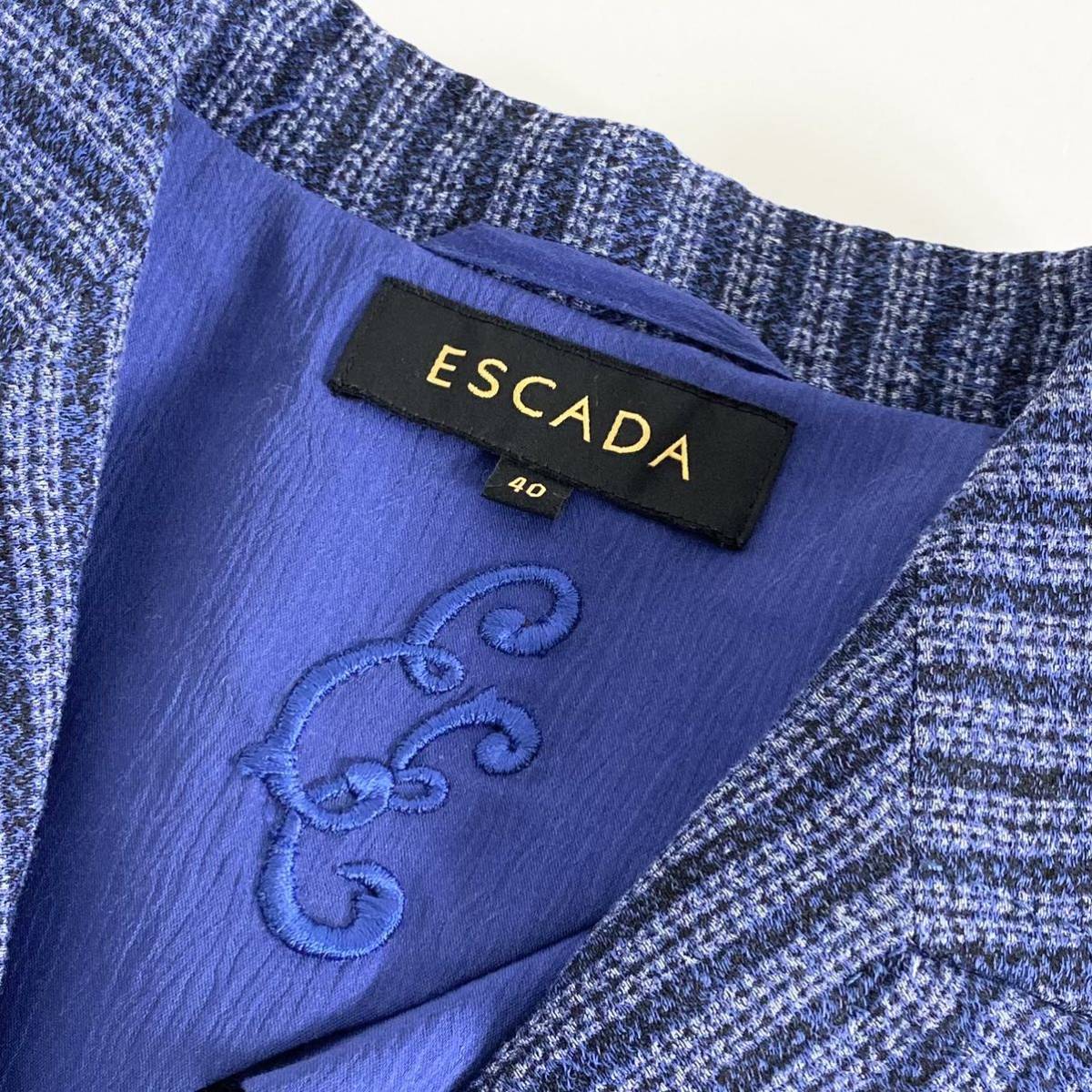 48il2《美品》ESCADA エスカーダ ストライプ1Bサマーテーラードジャケット サイズ40 ブルー レディース ブレザー 羽織 上着 シルク混_画像6