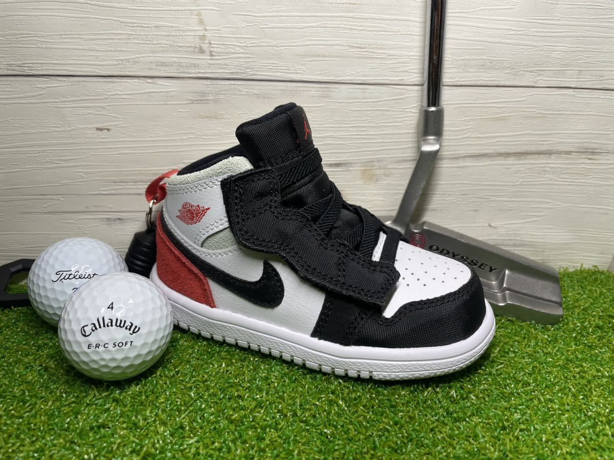 新品　超激レア　スニーカー型パターカバー　NIKE JORDAN 1 　ユニオンカラー　おまけ付き　ゴルフ　パターカバー_画像1