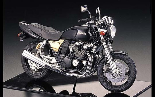 アオシマ 1/12 ザ・バイク No.11 ヤマハ 4HM XJR400 '93 プラモデル 送料無料_画像2