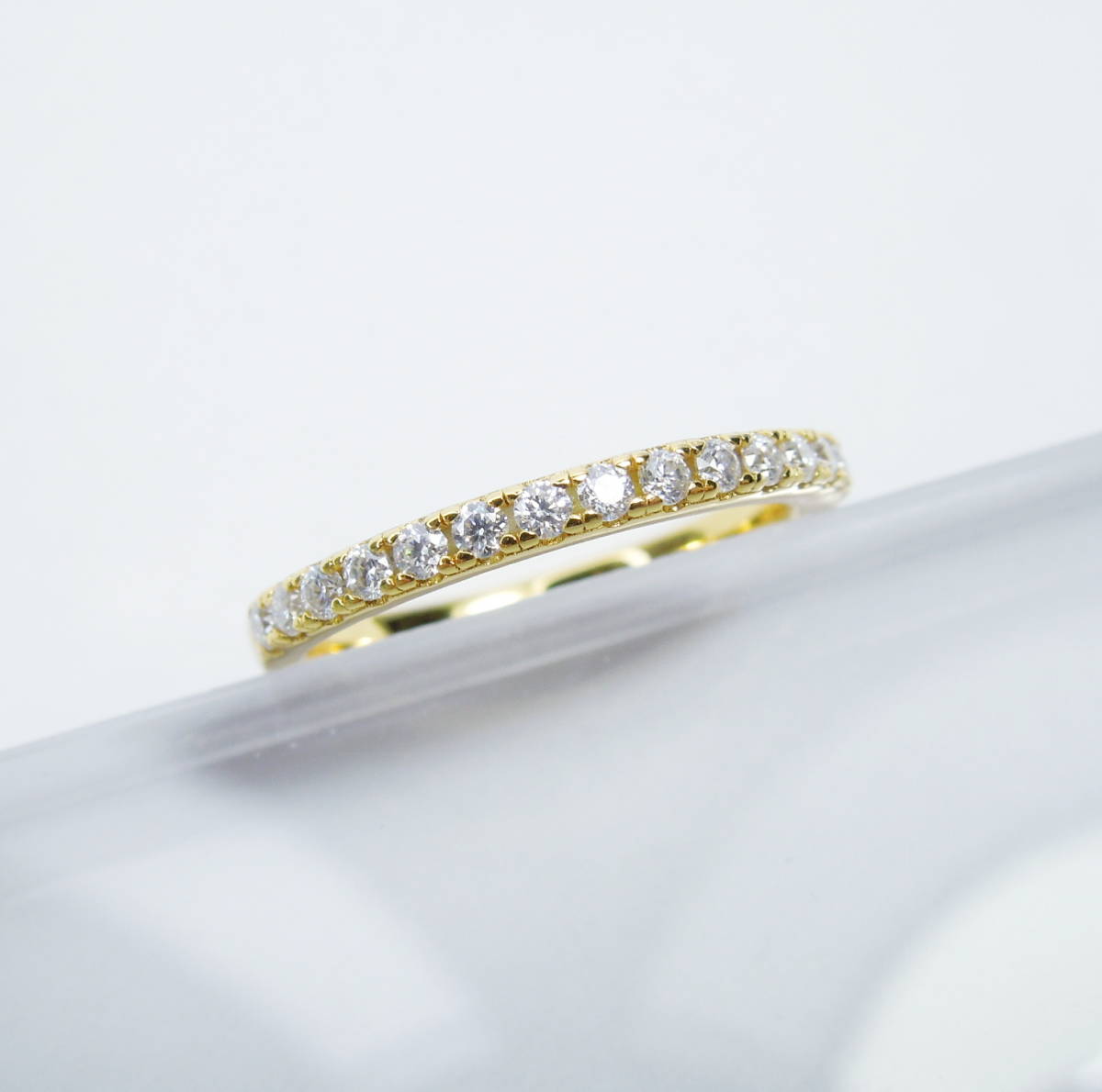 約8.25号 K18GP ゴールド モアサナイト ハーフエタニティリング 指輪 モアッサナイト 新品 未使用 silver925 シルバー 人工ダイヤモンド_画像2