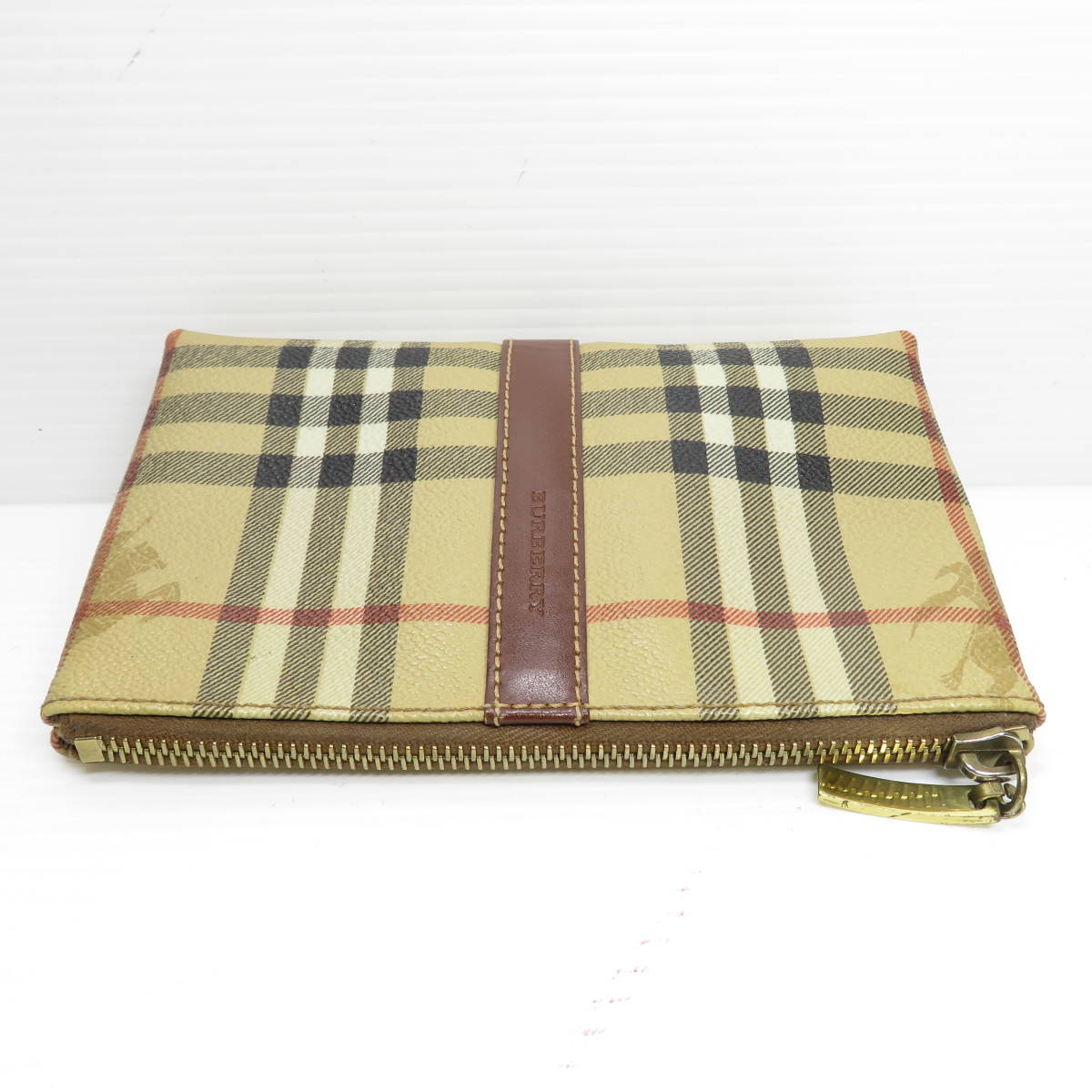  Burberry pouch Brown 