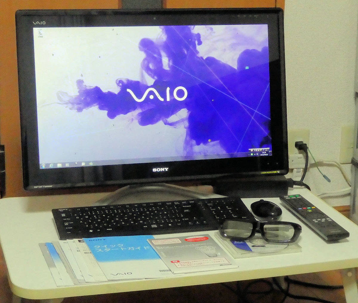 SONY VAIO 一体型ディスクトップPC（VPCL249FJ）タッチパネル、３D表示画面_画像1
