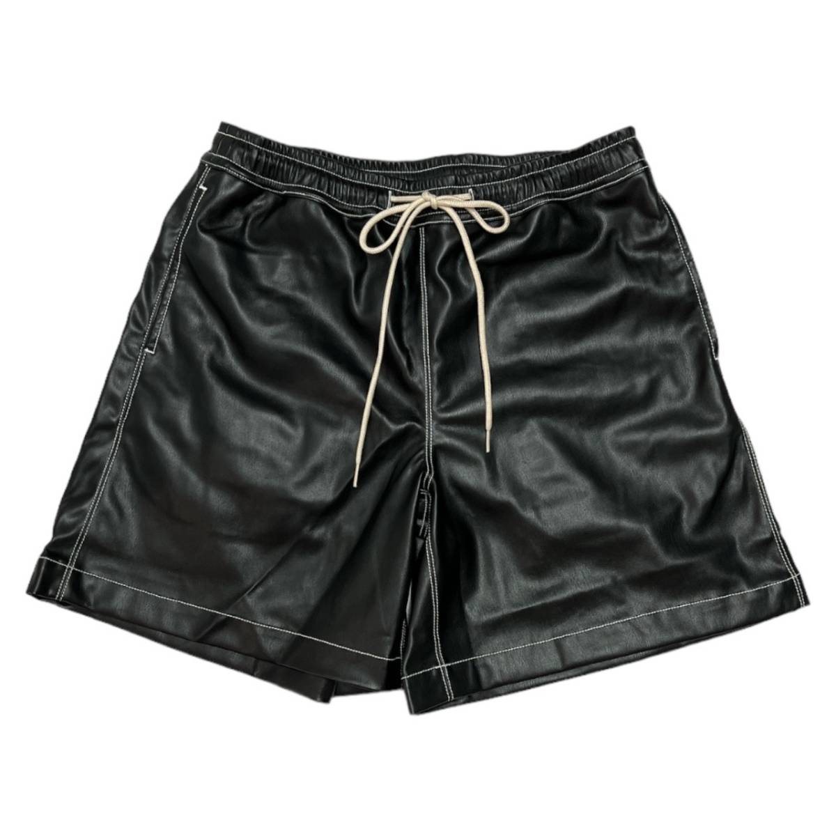 美品】 BASICKS ベイシックス Vegan Leather Shorts ブラック サイズ