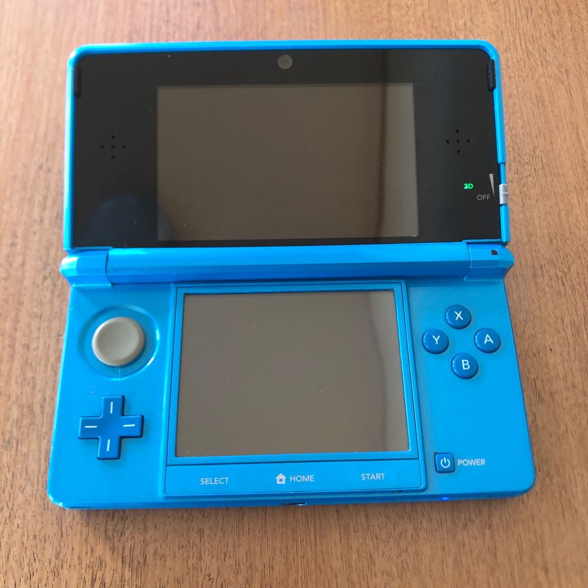 ニンテンドー3DS ライトブルー」液晶美品-