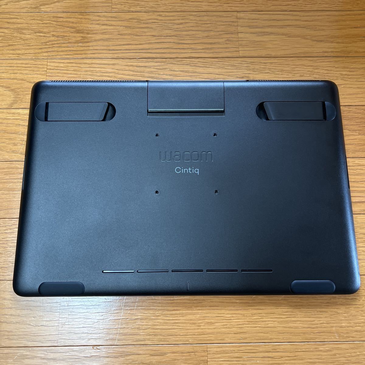 年末のプロモーション特価！ Wacom Cintiq 16 DTK1660K1D ワコム 液晶