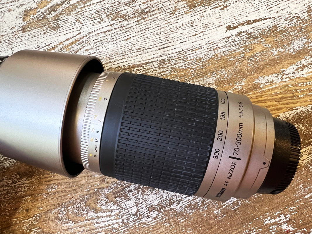 Nikon/ニコン AF NIKKOR 70-300mm 1:4-5.6G オートフォーカス カメラレンズ Kenko 62mmレンズプロテクター付き カメラ 中古_画像5