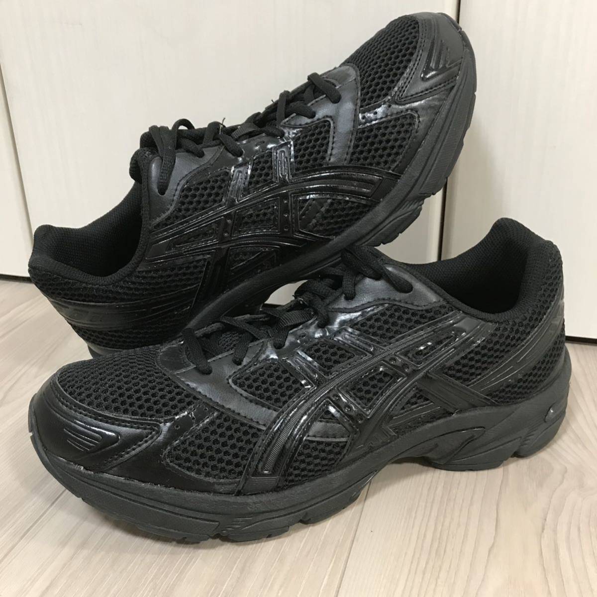 asics GEL-1130 BK GRAGR アシックス ゲル イレブンサーティー レザー メッシュ オール ブラック スポーツ ランニング シューズ スニーカー