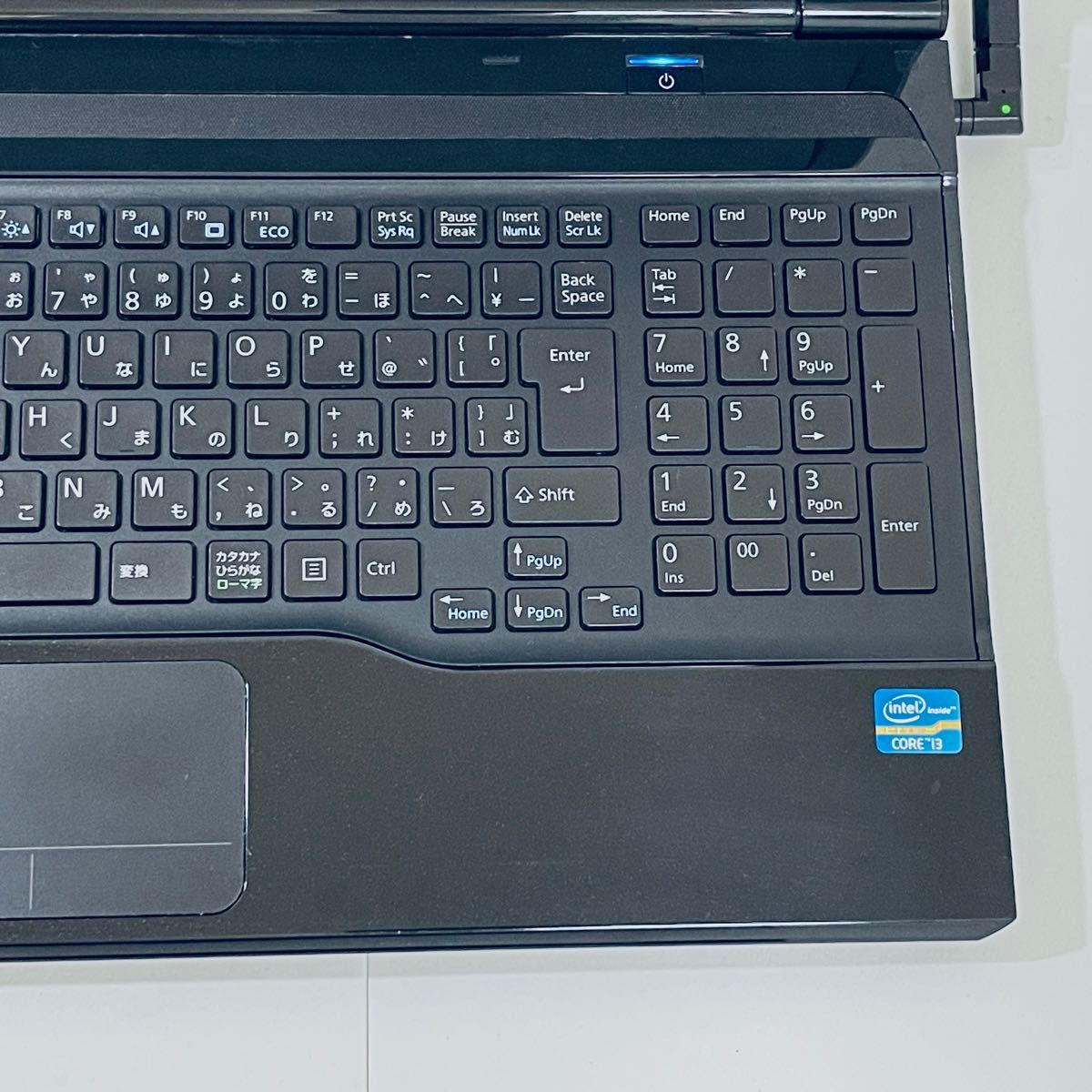 高性能エンタメ仕様!富士通FMV Core i3 メモリ8G カメラ付き Office