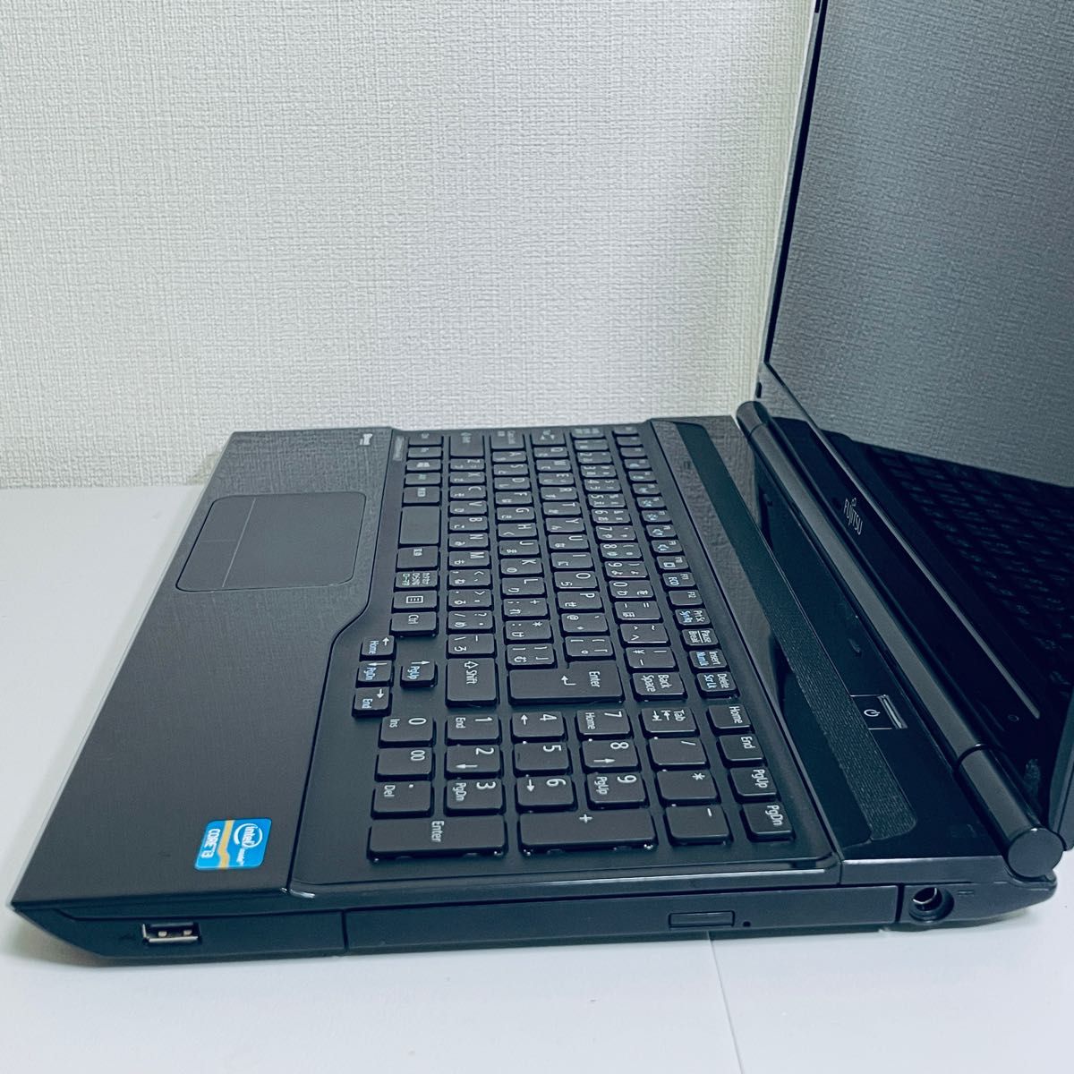 高性能エンタメ仕様!富士通FMV Core i3 メモリ8G カメラ付き Office