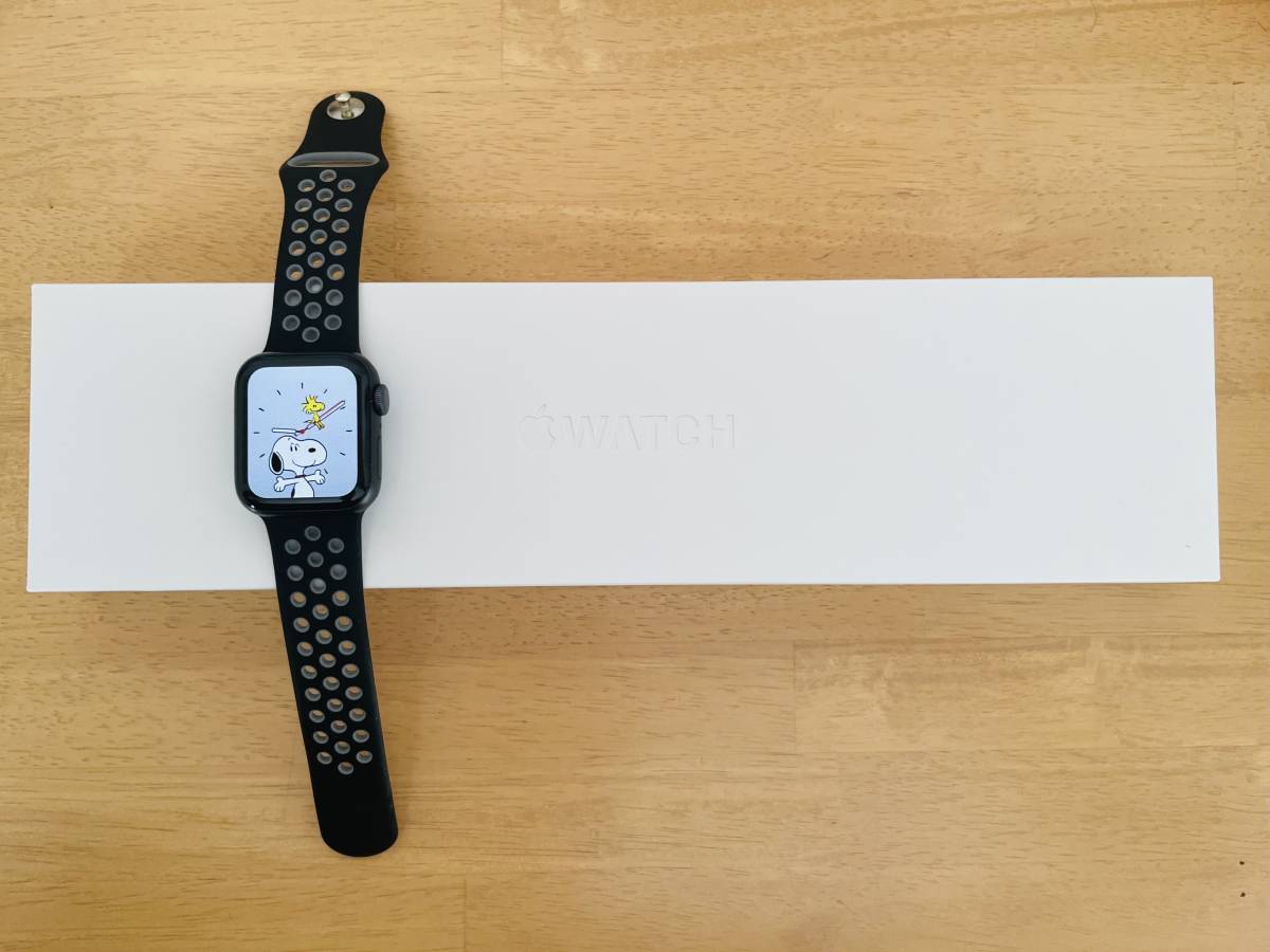 Apple Watch Series 6(GPSモデル) 40mm スペースグレイ アルミニウムケース MG1A3J/A A2291