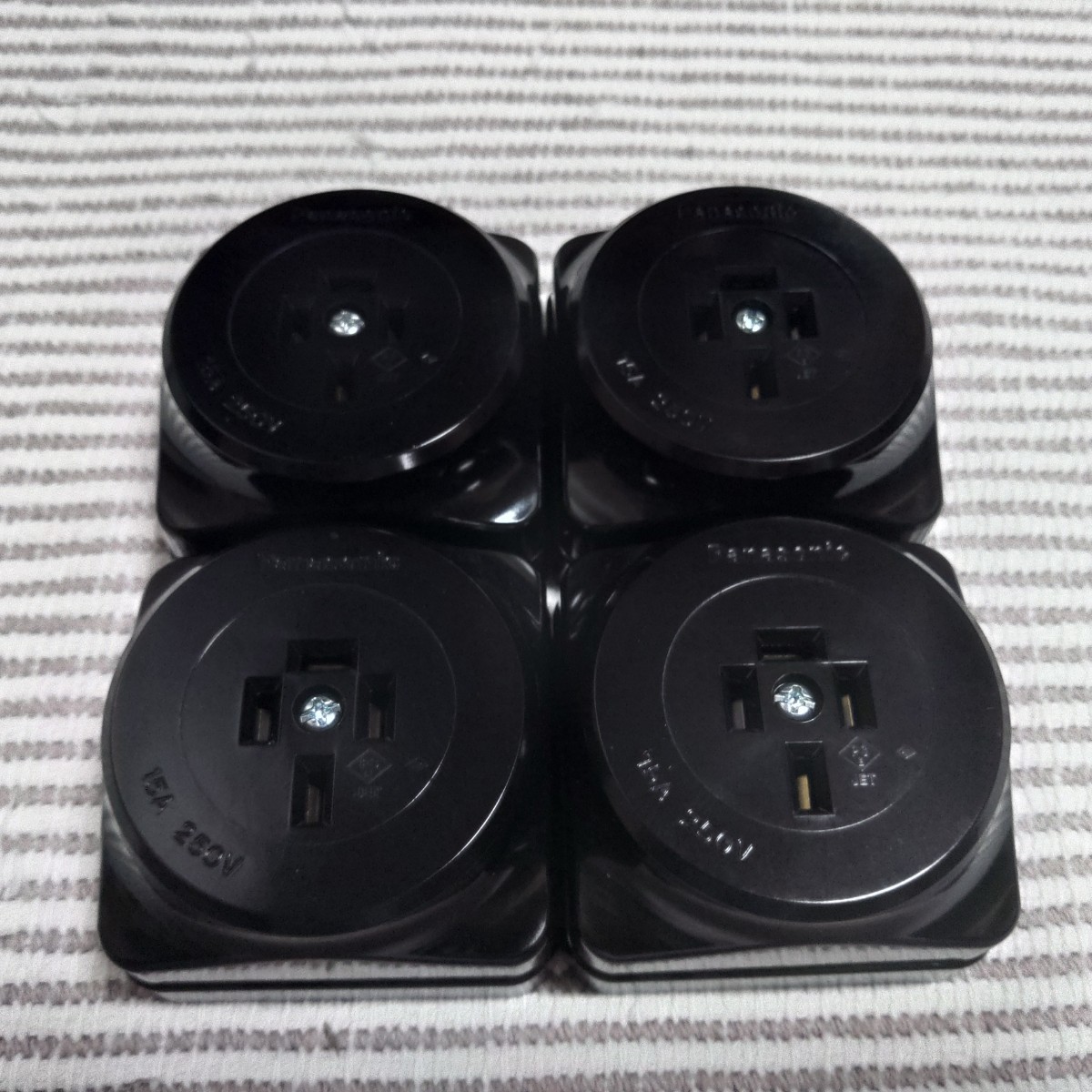  Panasonic WK1415 exposure grounding (elec) 3P15A outlet new old 4 piece 