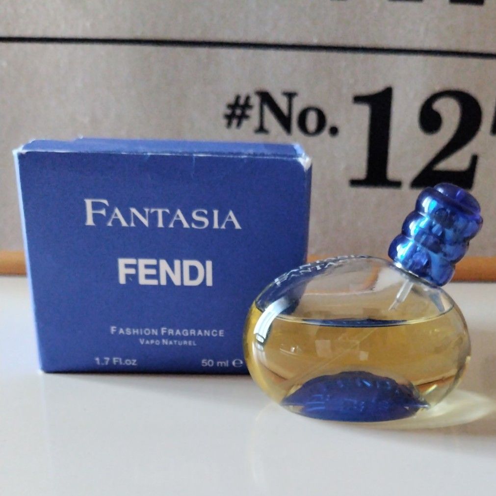 廃盤　FENDI FANTASIA　フェンディ  ファンタジア ブルー EDTSP 50ml