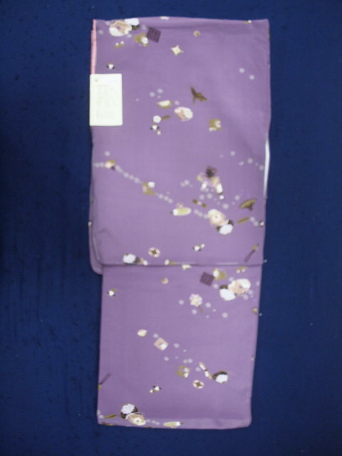 お仕立て上がり　1723　袷　洗えるきもの　小紋　薄紫　ひな祭り　Mサイズ　(レターパック不可）_画像1