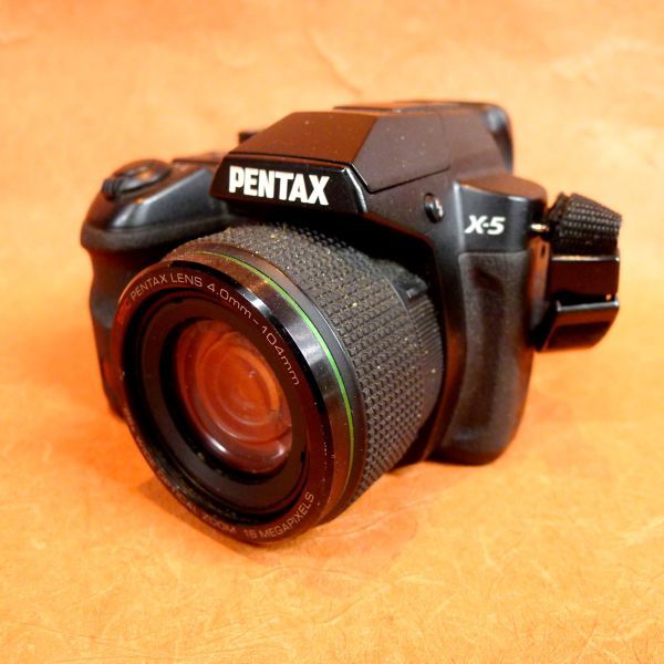 i330 PENTAX X-5 コンパクトデジタルカメラ 4mm-104mm サイズ:幅約13cm 高さ約8.5cm 奥行約10.5cm/60