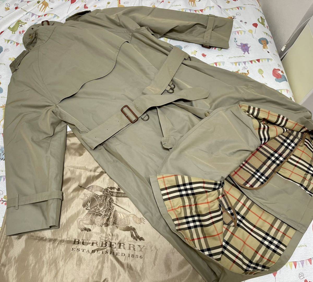 26万超美品★光沢カーキ バーバリーメンズL 170 Burberry ウールライナーベルト付 超ロングトレンチコート春秋冬物　新井_画像8