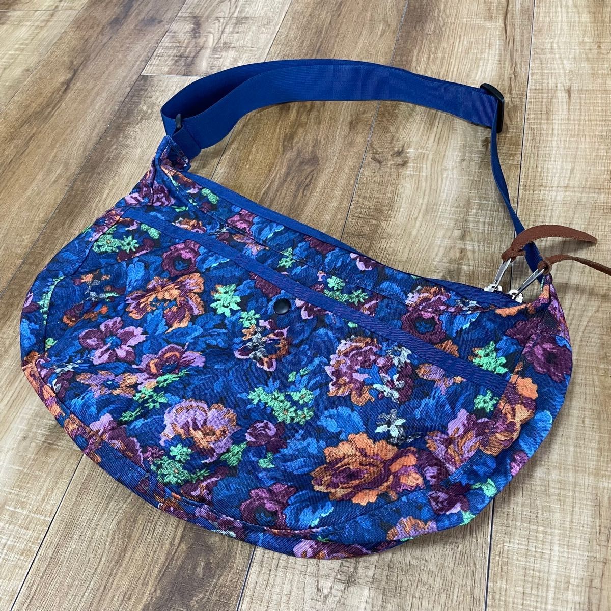 最新入荷 Gregory グレゴリー 花柄|Yahoo サッチェルM ショルダーバッグ ショルダーバッグ