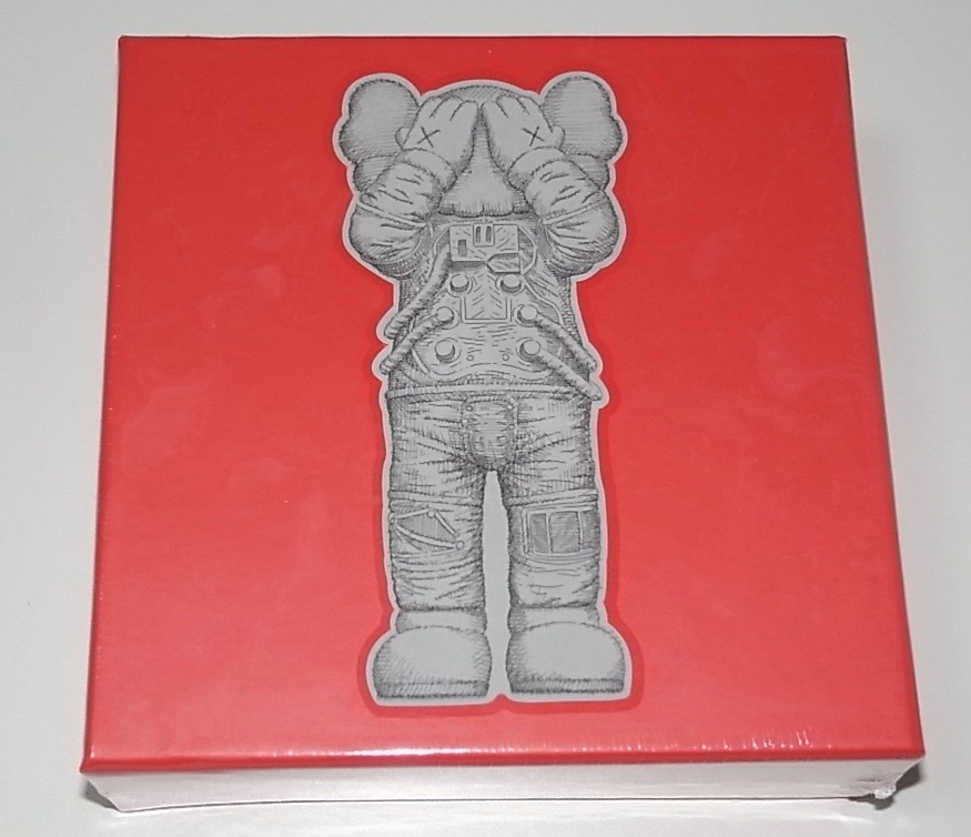 KAWS TOKYO FIRST ジグソーパズル 2種セット KAWS (カウズ) TOKYO FIRST展 限定ジグソーパズル)