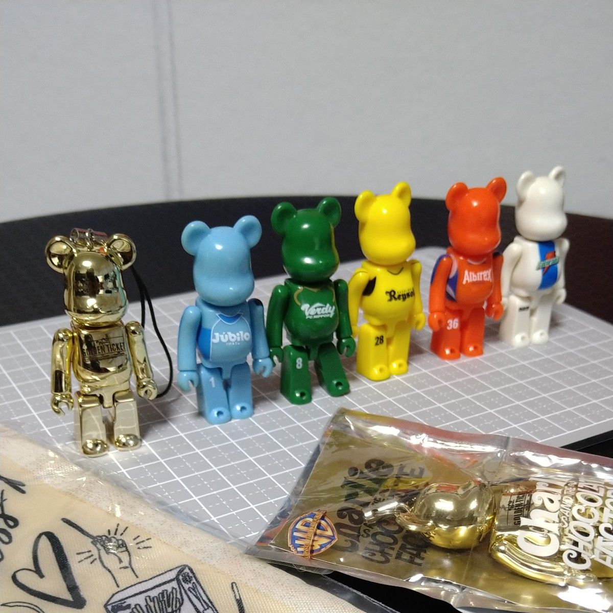 春早割 ベアブリック メディコムトイ BE@RBRICK 7体+オリジナル巾着の その他