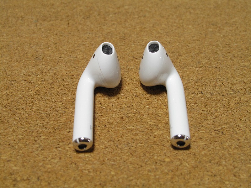 Apple Apple Air Pods Air Pods A1602無線耳機藍牙連接MMEF 2J / A. 原文:Apple アップル Air Pods エアーポッズ A1602 ワイヤレスイヤホン Bluetooth接続 MMEF2J/A