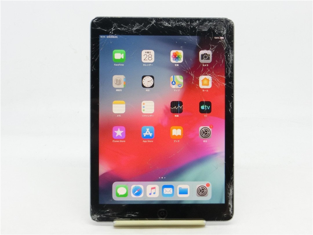 Apple iPad Air　A1474　32GB アクティベーションロック解除済み Wi-Fiモデル　　バッテリー60％　　ジャンク品　送料無料_画像1