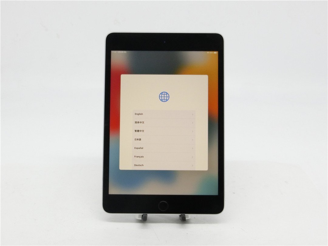 中古 Apple iPad mini 第4世代 Wi-Fiモデル 16GB A1538　バッテリー容量97％　アクディベーションロックあり　ジャンク品　送料無料_画像1