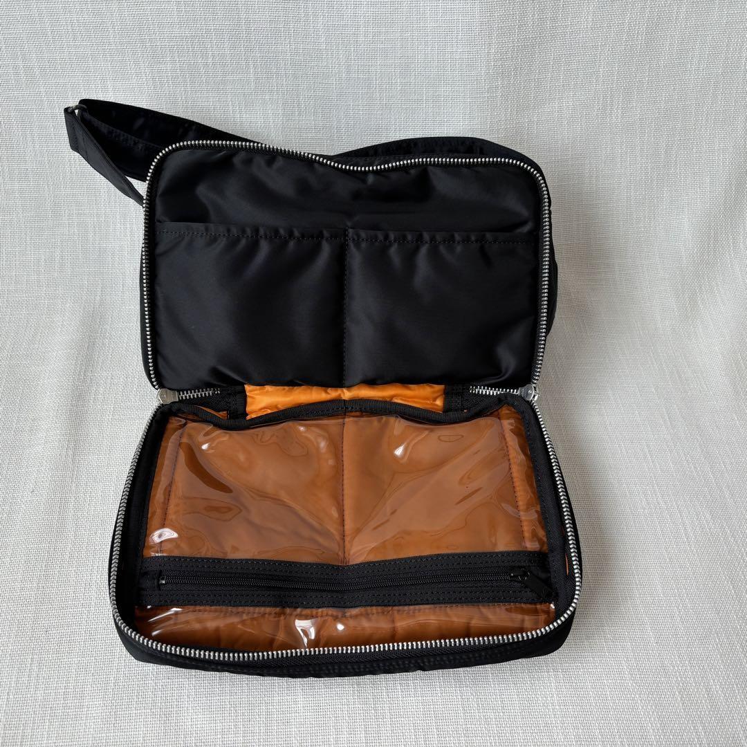 新型・美品 > PORTER ポーター タンカー ショルダーバッグS 斜 新型・美品 > PORTER ポーター タンカー ショルダーバッグS 斜