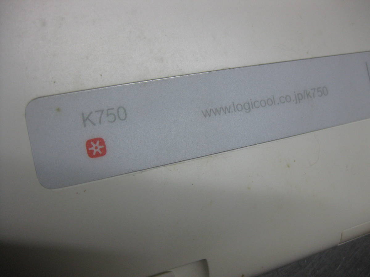 【1円～】 Logicool ロジクール K750R ワイヤレス ソーラー キーボード 超薄型ソーラーパワー キーボード_画像4
