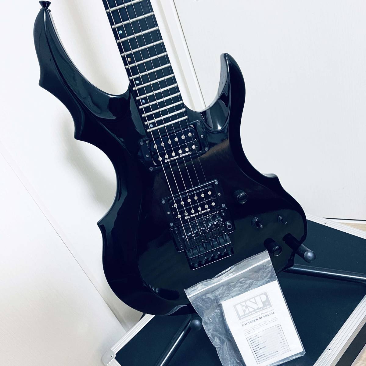 即決価格 ESP EDWARDS E-FR-130GT FOREST エレキギター ブラック 即決価格 ESP EDWARDS E-FR-130GT FOREST エレキギター ブラック