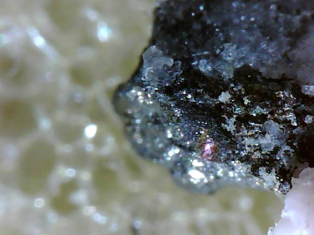 国産鉱物　北海道　上国　濃紅銀鉱　ピラジライト　レア　定型外発送_画像1