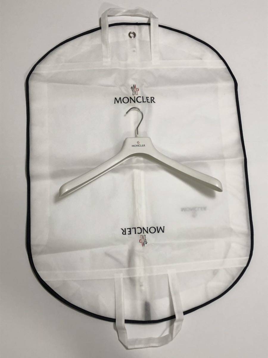超美品 MONCLER RYAN モンクレール ライアン ブラック 3 ダウン 超美品 MONCLER RYAN モンクレール ライアン ブラック 3 ダウン