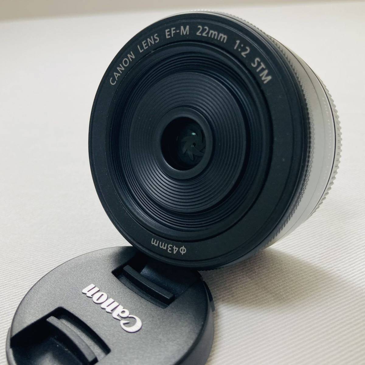 メーカー公式ショップ】 IS F2 EF-M22mm 【中古美品】Canon STM