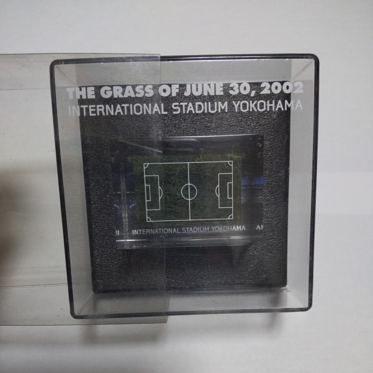 THE GRASS OF JUNE 30,2002 サッカーワールドカップ2002日韓大会決勝戦日産スタジアムの記念芝生_画像1