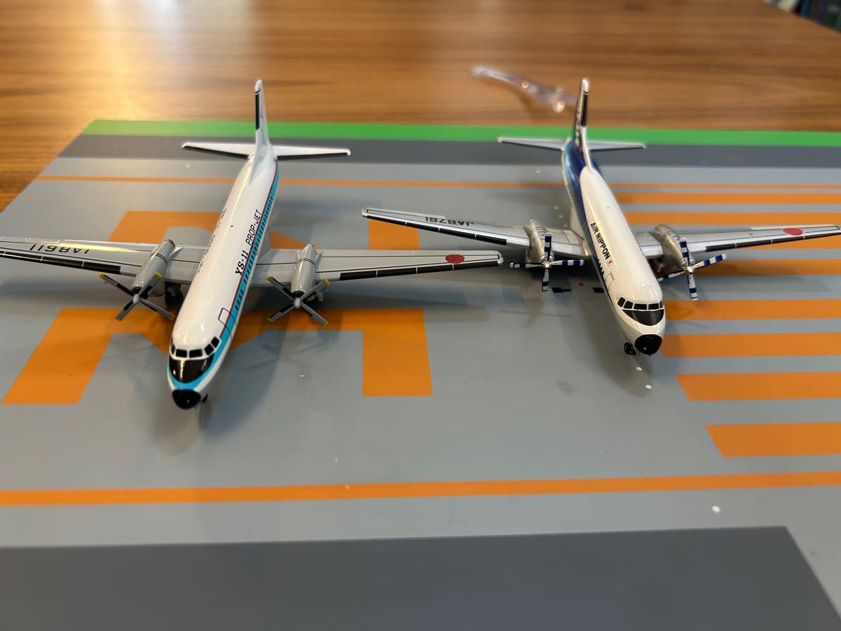 ダイキャスト YS-11 1/200 2機セット 全日空商事 ANK さよならYS ダイキャスト YS-11 1/200 2機セット 全日空商事 ANK さよならYS