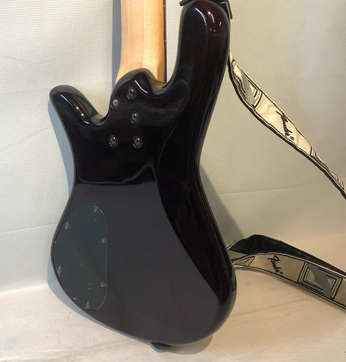 未検品 SPECTOR スペクター 5弦ベース エレキベース S/N:W111544 ケース付 楽器 【現状品】[50-1019-O7]_画像10