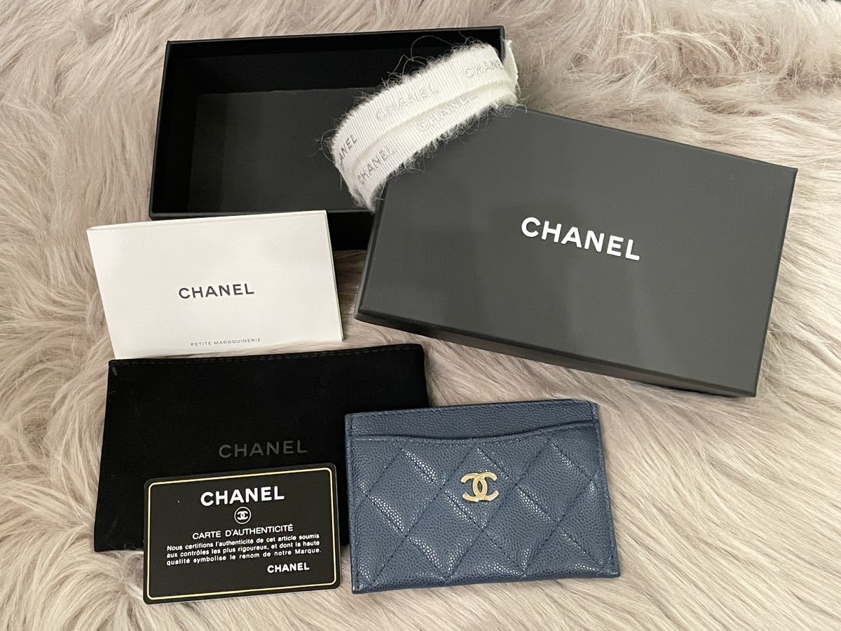 2022?新作】 CHANEL シャネル クラシック キャビアスキン パスケース