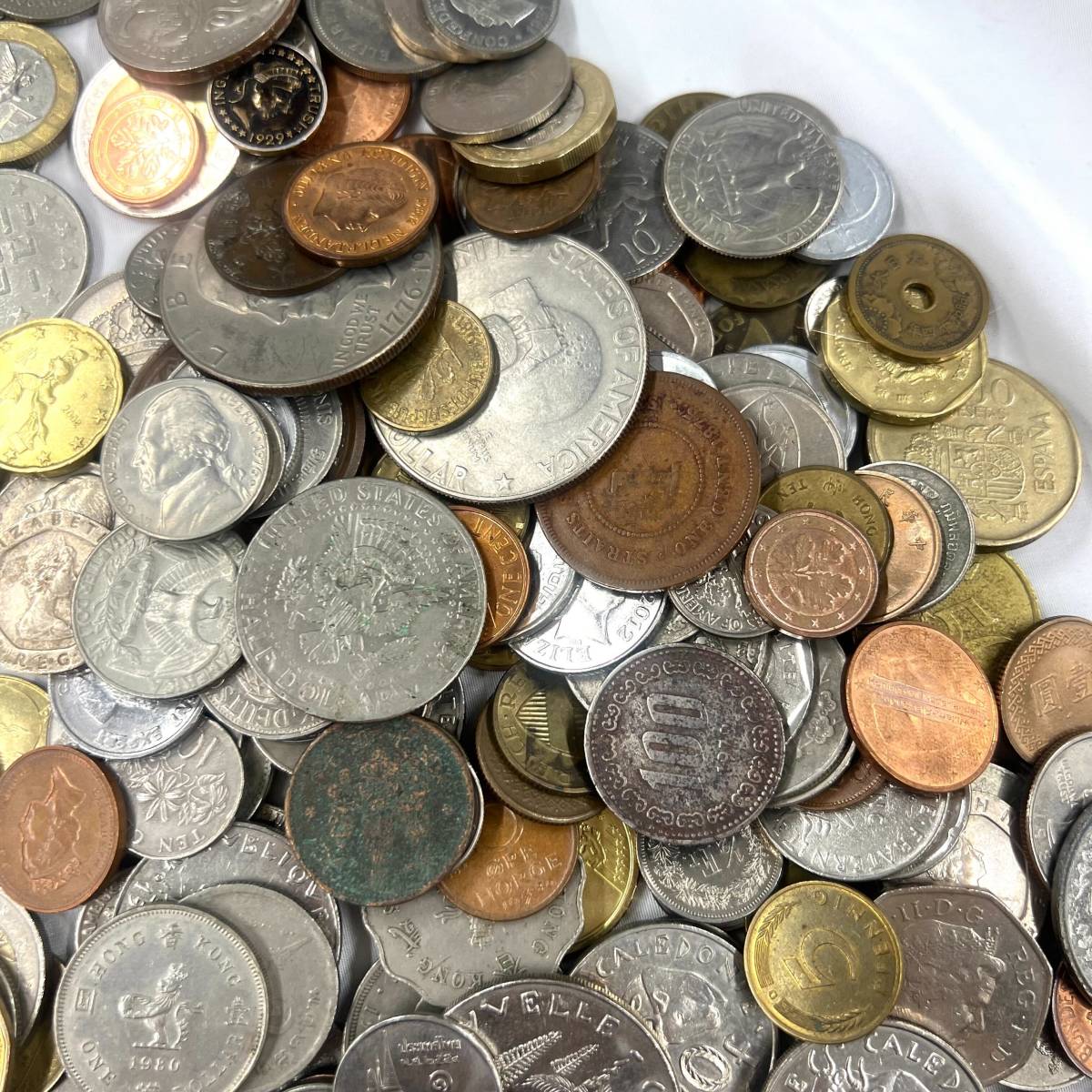 ☆大量まとめ☆ 外国硬貨 約1.4kg まとめ 外貨 海外 お金 未選別 古銭