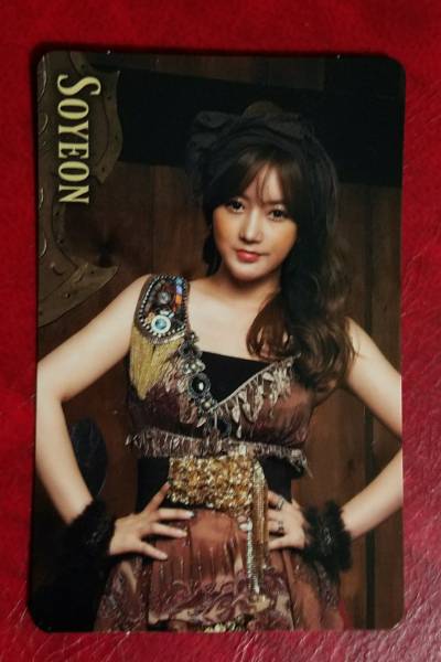 T-ARA ソヨン TREASURE BOX トレカ 即決 Soyeon トレーディングカード 日本盤 2nd Album ティアラ フォトカード_画像1