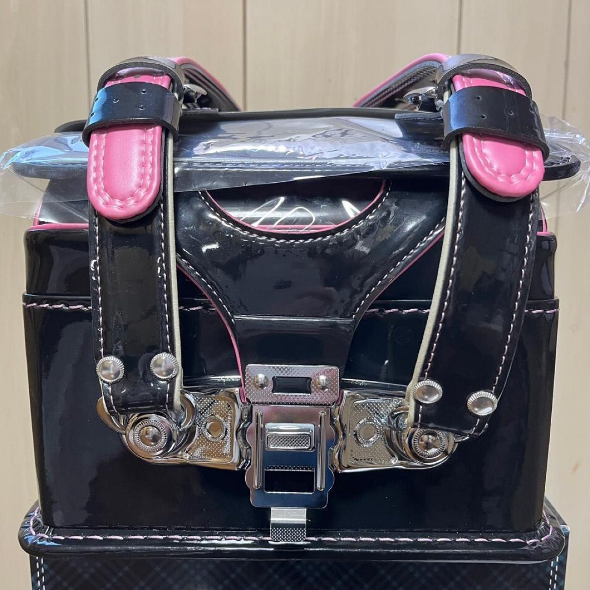 【新品】日本製 ランドセル 女の子 ブラック×ピンク ハート エナメル ラメ
