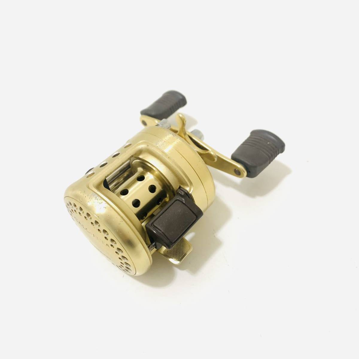 YR5793 SHIMANO CALCUTTA 50XT シマノ カルカッタ ベイトリール 右巻き