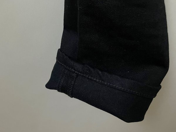 【美品 定価23,100円 正規品】NudieJeans ヌーディージーンズ THIN FINN シンフィン Dry Ever Black ストレッチ ブラックデニムパンツ W30_画像5