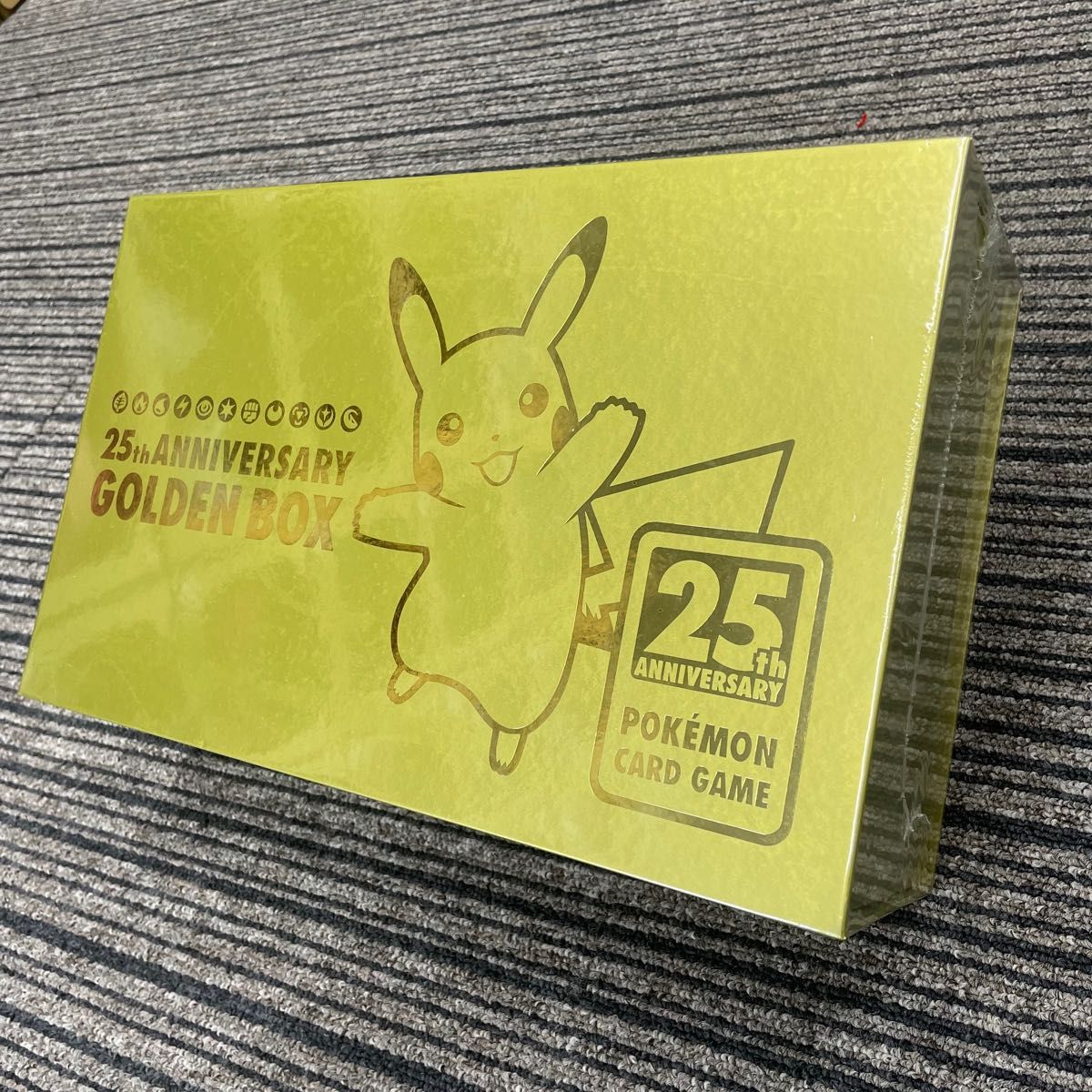 ポケモンカード25周年　ゴールデンボックスAmazon受注生産版