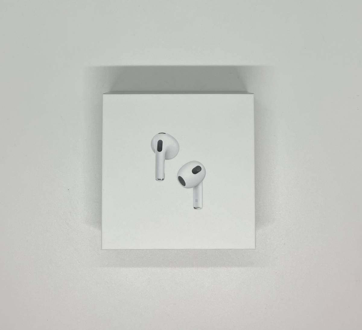 70%OFF】 アップル AirPods Apple ☆新品未開封☆ エアーポッズ 充電