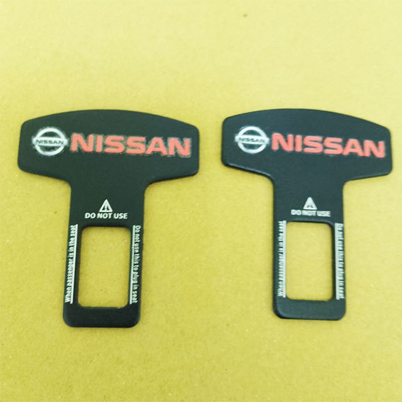 NISSAN　日産　シートベルト アクセサリー　別バージョン　2個セット_２個セットです